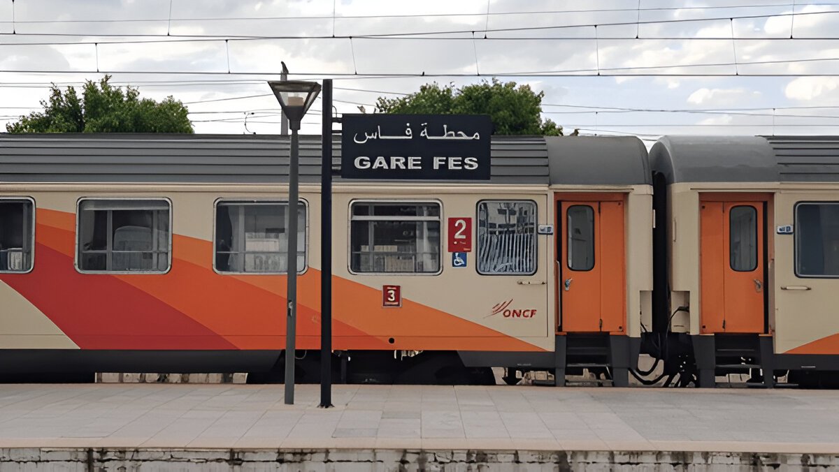 A classic ONCF train at Fès station, connecting travelers to Morocco’s rich heritage. All aboard for an adventure through time!